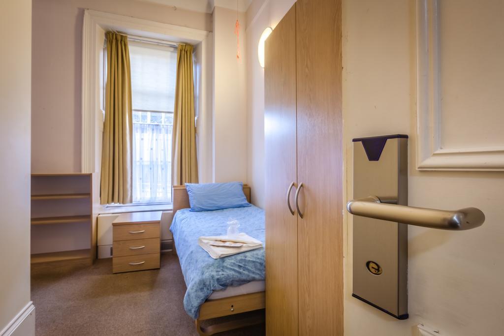 Lse Passfield Hall * Londra