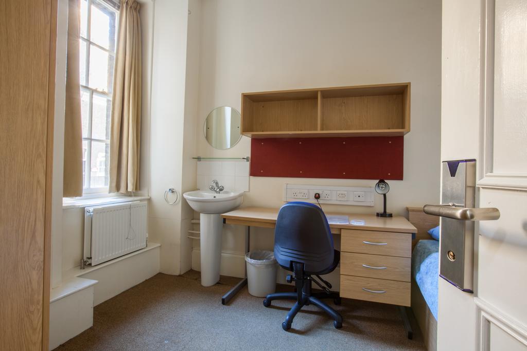 Appartamento Lse Passfield Hall